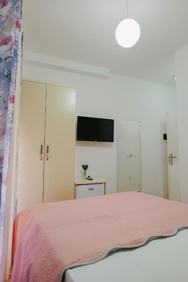 Eden Suites & Apartments Sarande Luaran gambar