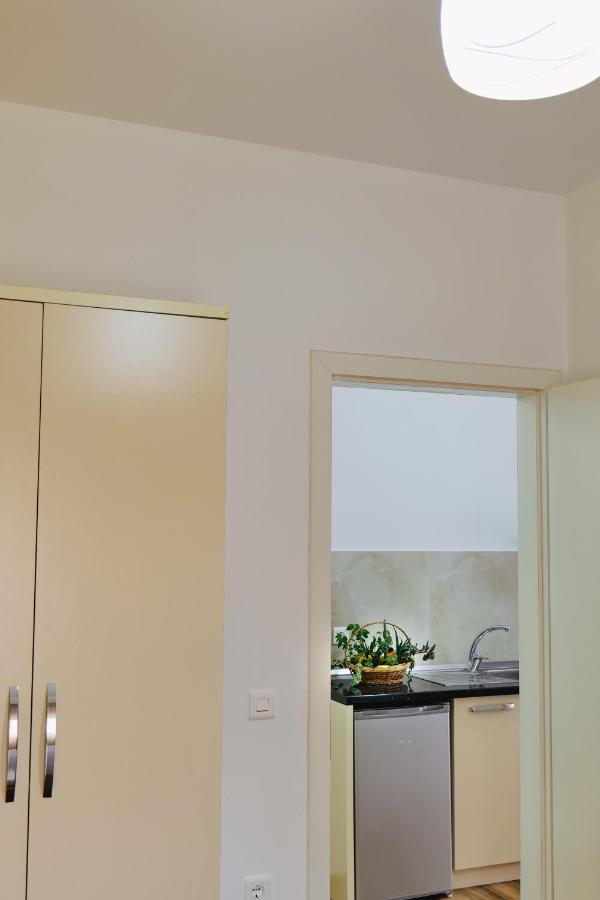 Eden Suites & Apartments Sarande Luaran gambar