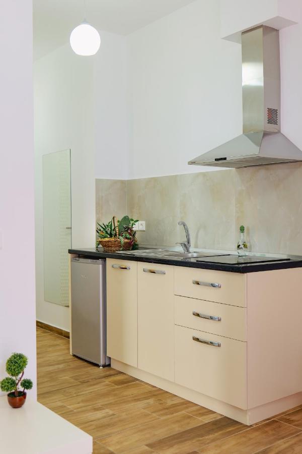 Eden Suites & Apartments Sarande Luaran gambar